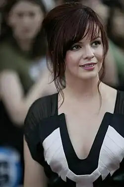 Amber Tamblyn interpretou Tibby Rollins