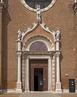 Portal Igreja Madonna dell'Orto.
