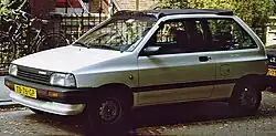 Mazda 121 (DA) (1988-1991) Artigo principal: Ford Festiva