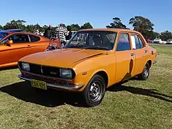 1ª geração do Capella.