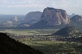 Vila de Juatama vista do Morro do Urucum