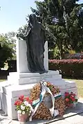 O monumento aos soldados mortos nas duas Guerras Mundiais
