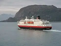 A linha marítima Hurtigruten, entre Bergen e Kirkenes