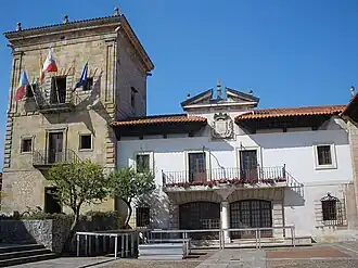 Ayuntamiento, antigo Palácio do Marquês de Villapuente, em Muriegas