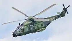 Um helicóptero de transporte NH-90