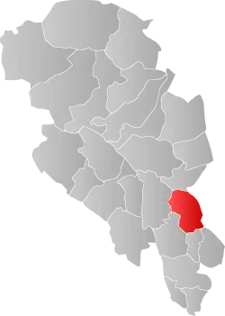 Mapa do condado de Oppland com Gjøvik em destaque.