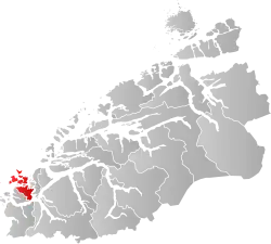 Mapa do condado de Møre og Romsdal com Herøy em destaque.