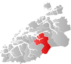 Mapa do condado de Møre og Romsdal com Rauma em destaque.