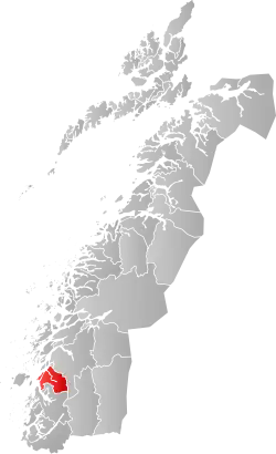 Mapa do condado de Møre og Romsdal com Vevelstad em destaque.
