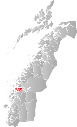 Mapa do condado de Møre og Romsdal com Nesna em destaque.