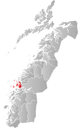 Mapa do condado de Møre og Romsdal com Lurøy em destaque.