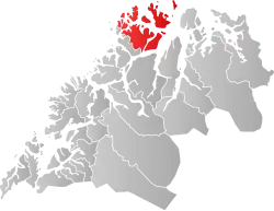 Mapa do condado de Troms com Karlsøy em destaque.