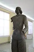 A estátua de um nobre parta, conservada no Museu Antigo.