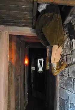 Recriação de um túnel em mina de chumbo.