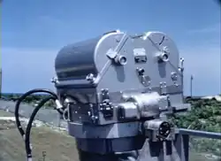 12 - Outra das câmeras de precisão vista por um outro ângulo.