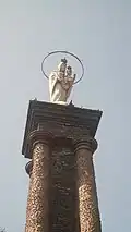 Estátua de mármore de Nossa Senhora da Paz