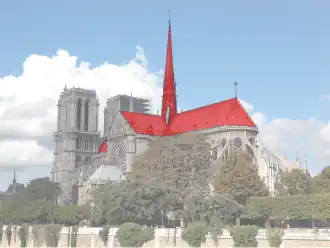 Em vermelho, as partes destruídas da Notre-Dame de Paris.