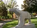 L'Ours Blanc (Jardin Darcy, Dijon)