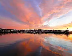 Pôr do sol em Hafnarfjördur