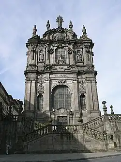 Fachada da igreja