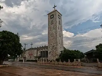 Paróquia Bom Jesus no centro da cidade.