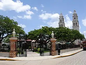 Parque Central da Independência.