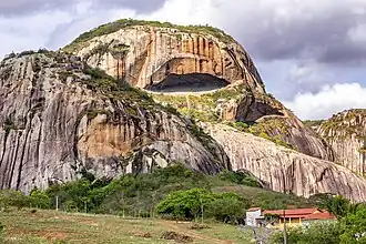 Pedra da Boca de Araruna