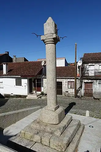 Pelourinho de Ruivães