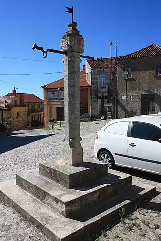 Pelourinho de Vilarinho da Castanheira