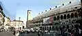 O Palazzo della Ragione visto da Piazza delle Frutta