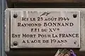 No placa&nbsp;105 comemorando a morte do FFI Raymond Bonnand em 1944.