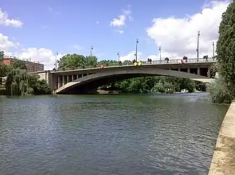 A ponte de Joinville-le-Pont.