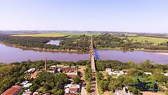 Vista aérea da Ponte General Osório sobre o Rio Ibicuí, na RSC-377, em Manoel Viana
