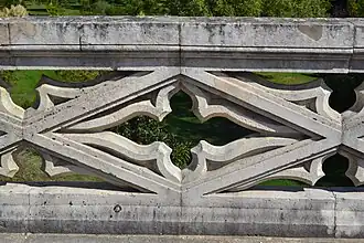 Pormenor da grilhagem em quadrifólios