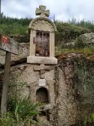 Folhada Ponte do Arco Alminhas