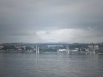 A Ponte do Freixo ligando o Porto a Vila Nova de Gaia, na zona oriental das duas cidades