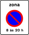 G2b- Zona de estacionamento proibido (das 8h às 20h): indicação de entrada numa zona em que o estacionamento é proibido (no período indicado no sinal)