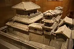 Um palácio da cerâmica da dinastia de Han do museu provincial de Henan