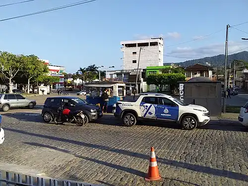 Praça Domingos Cabral à tarde