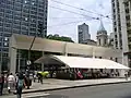 Praça do Patriarca, de Paulo Mendes da Rocha.