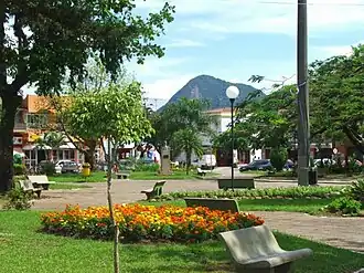 Praça central de Guaratuba