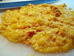 Fruta fervida triturada