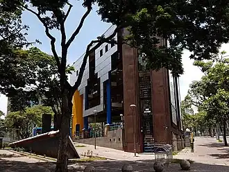 Edifício Rainha da Sucata.