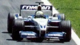 Ralf Schumacher pilotando o modelo FW23 no GP do Canadá de 2001.