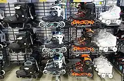 Dois estilos disponíveis: patins inline e patins de rodas tradicionais