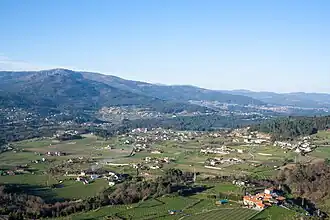 Vista geral de Sá (ao centro) e arredores