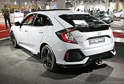Versão hatchback.