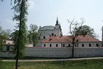 Basílica de Santa Ana, vista do parque