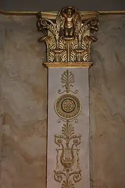 Pilastra coríntia neoclássica no Salon des dames d'honneur, Château de Compiègne, Compiègne, França, arquiteto desconhecido, c.1810