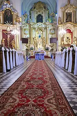 Interior da igreja da Visitação da Bem-Aventurada Virgem Maria